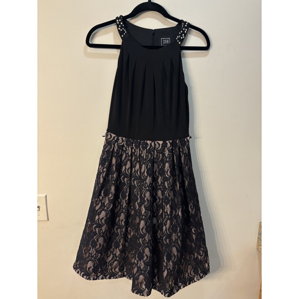 JH Evenings Black Tan Lace Dress Size‎ 4 Rhinestone Straps – Belt Missing